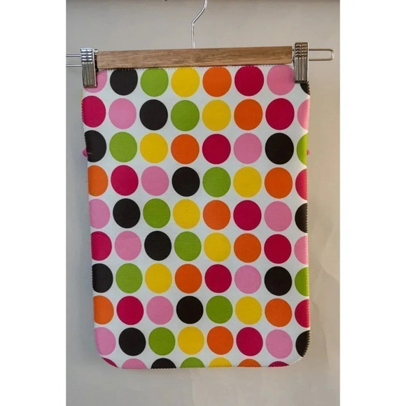 MacBeth Reversible Neoprene laptop sleeve - Picture 3 of 5